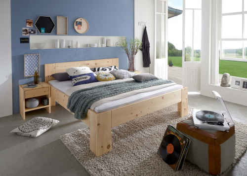 Bett "Fiori" aus Zirbenholz